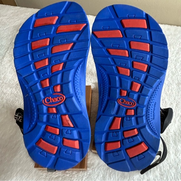 Chaco Kids Sandals - Black with Blue and Yellow Adjustable Straps - Picture 8 of 9